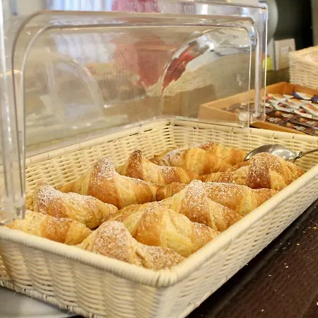 Adigrat Con Ristorante Hotel 2*
