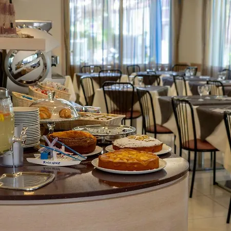 Hotel Adigrat Con Ristorante 2*